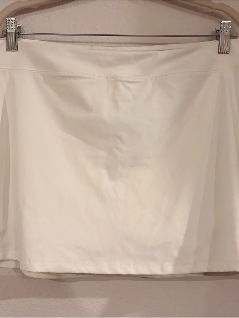 Garage clean white